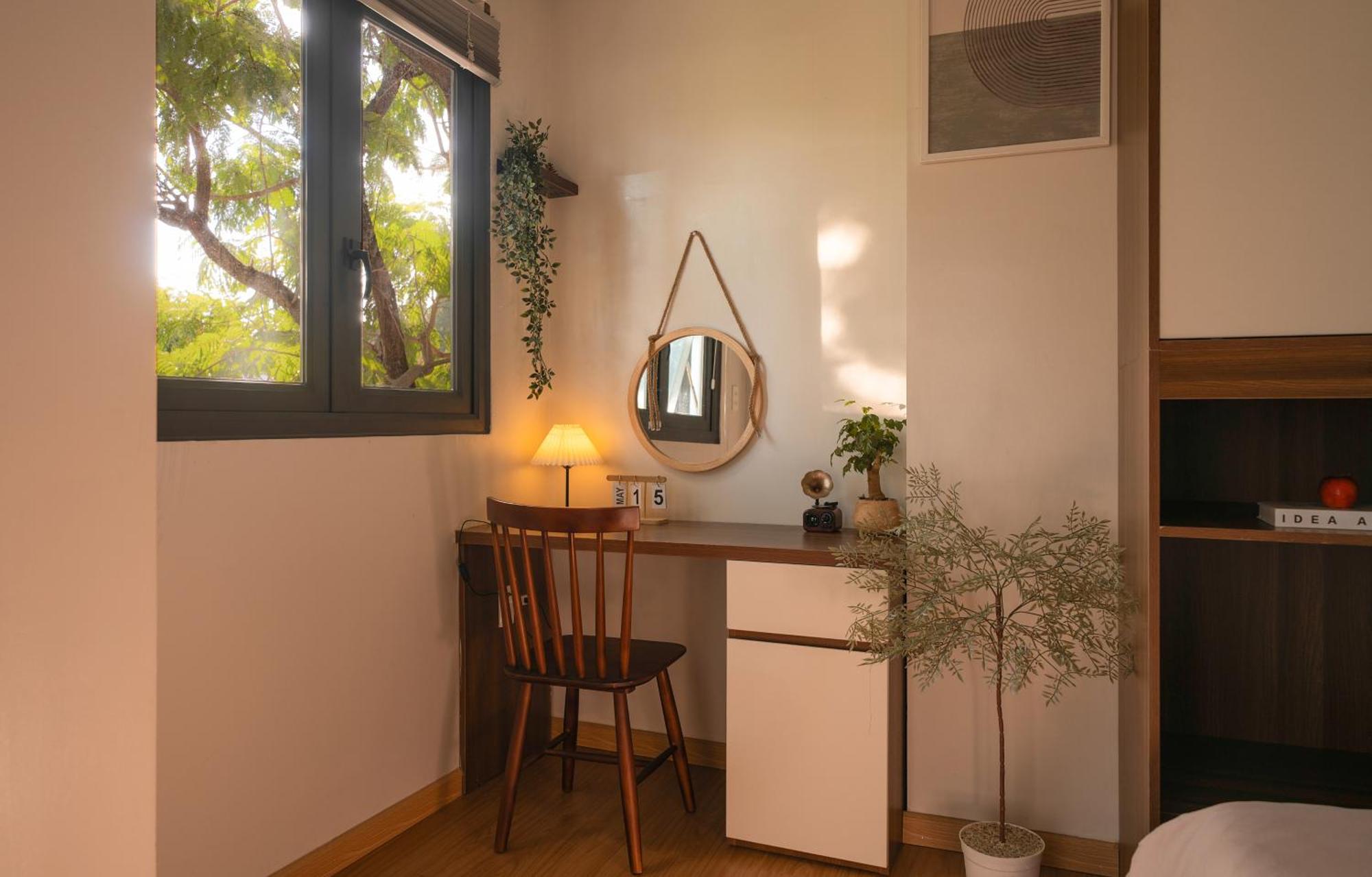 Hn Homes - Ho 2 Phong Ngu Day Du Noi That, View Song Duong Hoang Sa, Quan 1 *